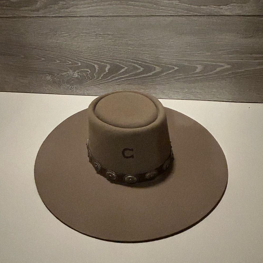 Charlie 1 High Desert Pecan Cowboy Hat Size Small - Never Worn